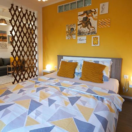 Apartment Yellow โปเรช ภายนอก รูปภาพ
